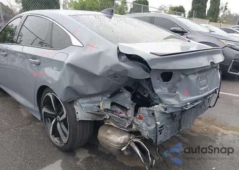 2022 Honda Accord Sport 2.0T z USA, uszkodzony, nr VIN 1HGCV2F38NA008698